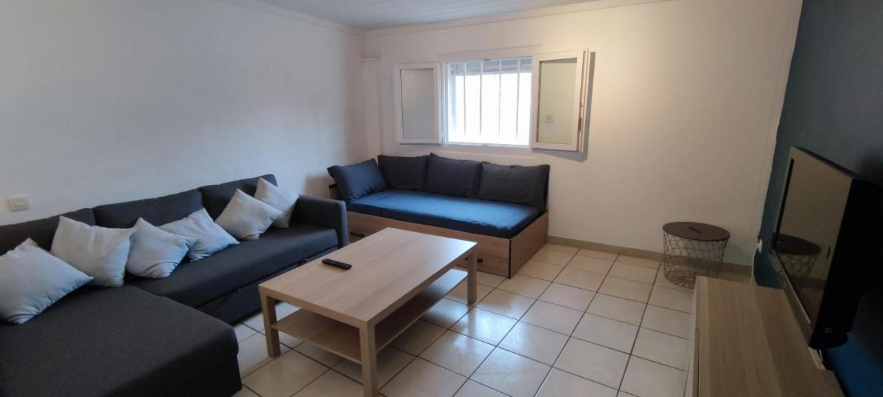 Appartement 45 M² Proche Du Centre Ville Lunel  Exterior photo
