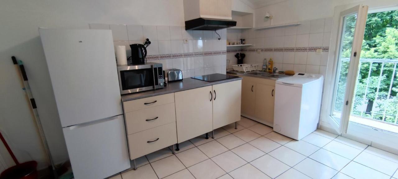 Appartement 45 M² Proche Du Centre Ville Lunel  Exterior photo